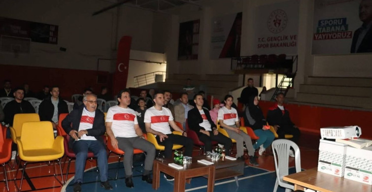 Selendi'de A Milli Takım Coşkusu