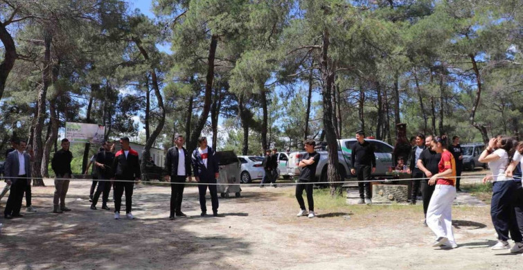 Selendi'de Orman Benim Etkinliği ile Çevre Bilinci Artırılıyor