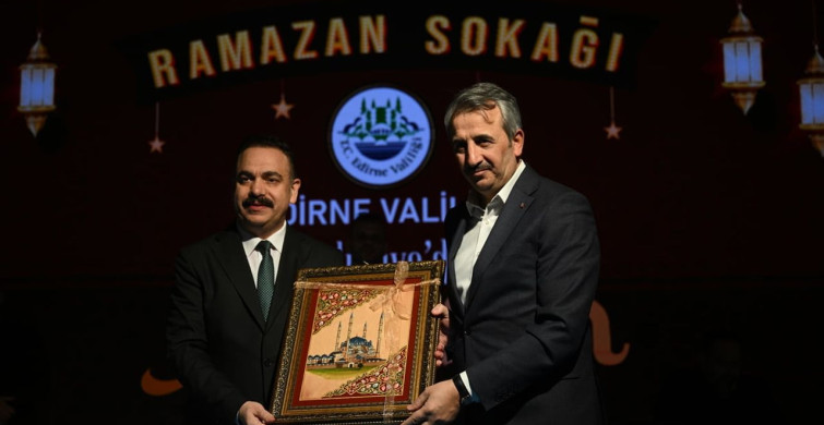 Selimiye Meydanı'nda Kadir Gecesi Kutlaması