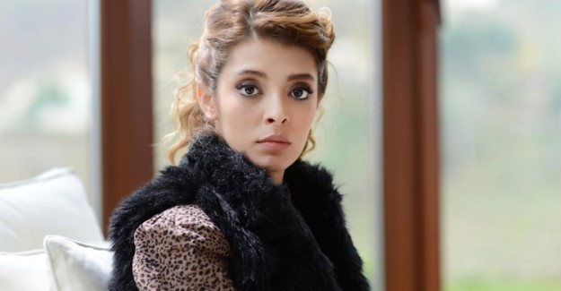 Selin Şekerci Ayrılık Acısını Unuttu Yeni Bir Aşka Yelken Açtı