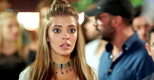 Selin Şekerci'yi Dostları Teselli Etti