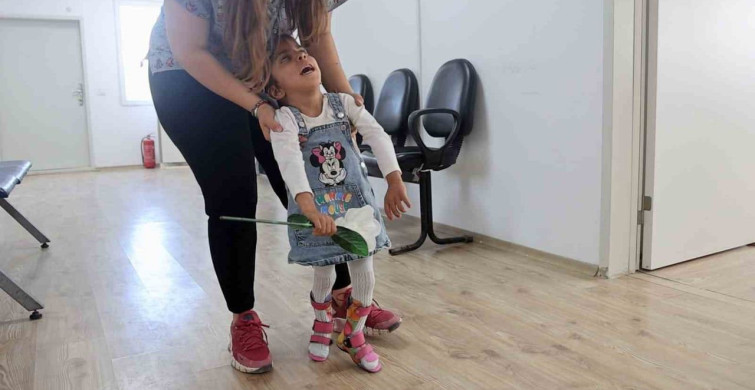Serebral Palsi ile Mücadele Eden Ada Su'nun İlk Adımları