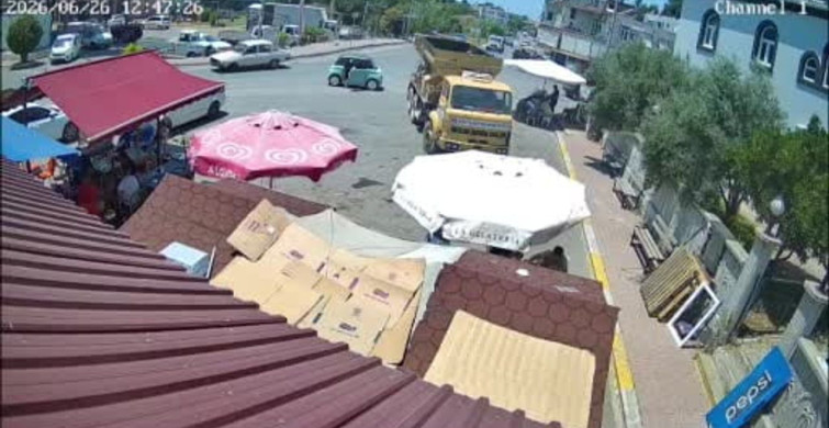 Serik’te hortum paniği: tente müşterilerin üzerine çöktü