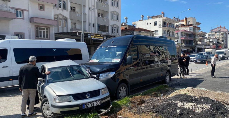 Serik’te Trafik Kazası: 2 Yaralı