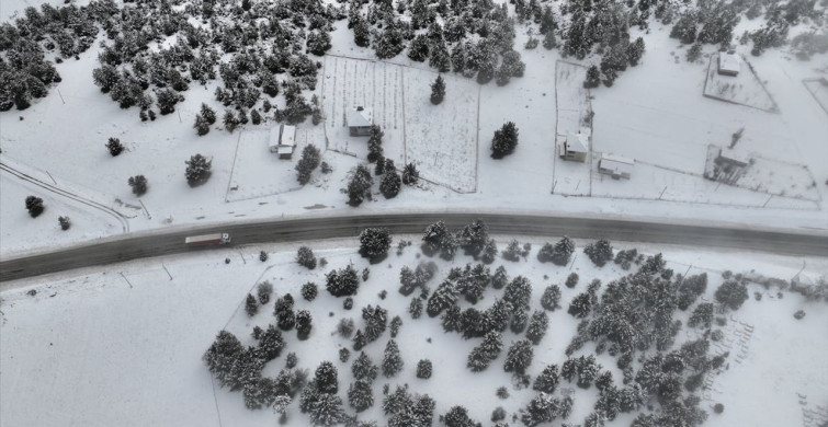 Seydikemer'de Yılın Son Gününde Kar Yağışı Etkili Oldu