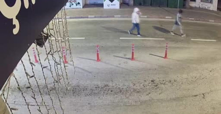 Seyyar Satıcının Tezgahını Soyan Hırsızlar Yakalandı