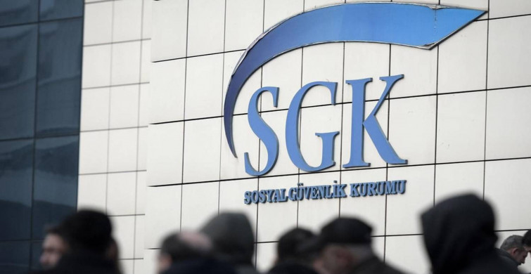 SGK’da son gün kuyruğu: Amaç EYT’den zamsız yararlanmak