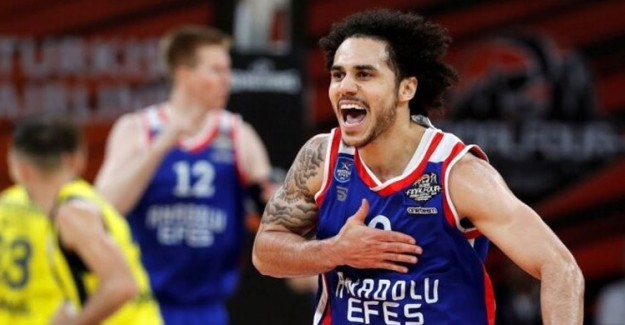 Shane Larkin Artık Türk Vatandaşı