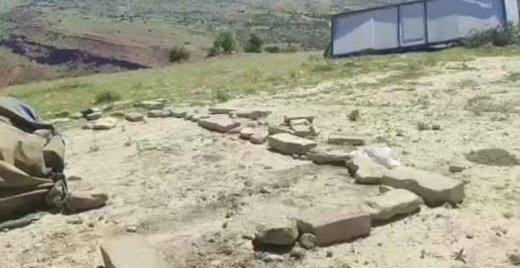 Şiddetli Rüzgar, Tunceli'deki Konteyneri 100 Metre Sürükledi