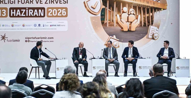 Sigorta İzmir'de geleceğin riskleri ve fırsatları masaya yatırıldı