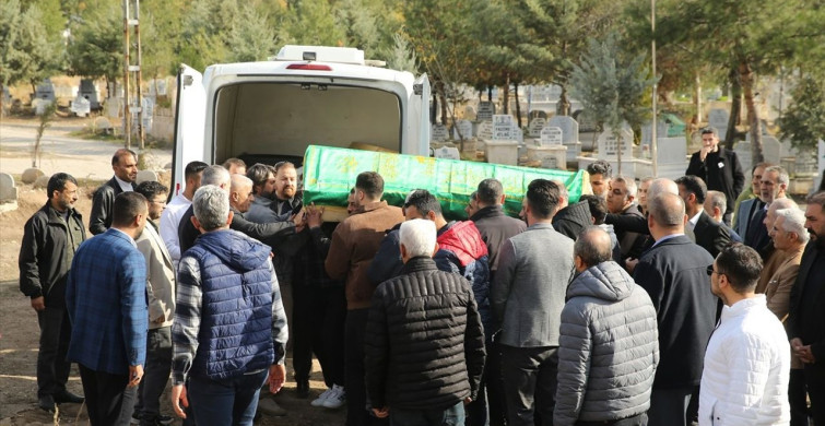 Siirt'te Akademisyen Doç. Dr. Semih Serkant Aktuğ'un Cenazesi Toprağa Verildi