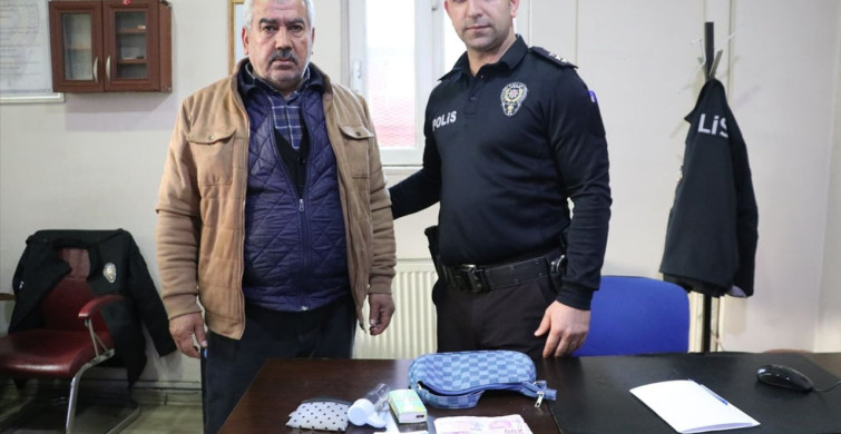 Siirt'te Hamalın Örnek Davranışı: Bulduğu Parayı Sahibine Teslim Etti