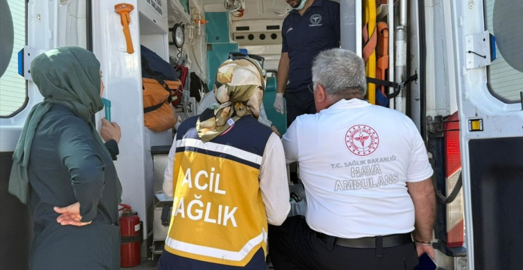 Siirt'te Hava Ambulansı 59 Yaşındaki Kadını İstanbul'a Taşıdı