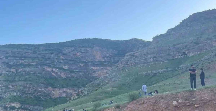 Siirt'te Kayalıklardan Düşen Kişi Hayatını Kaybetti