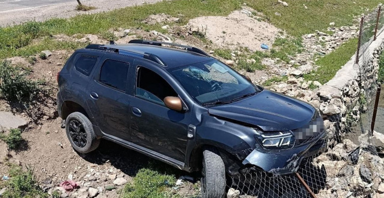 Siirt’te Kontrolden Çıkan Araçtan İki Yaralı