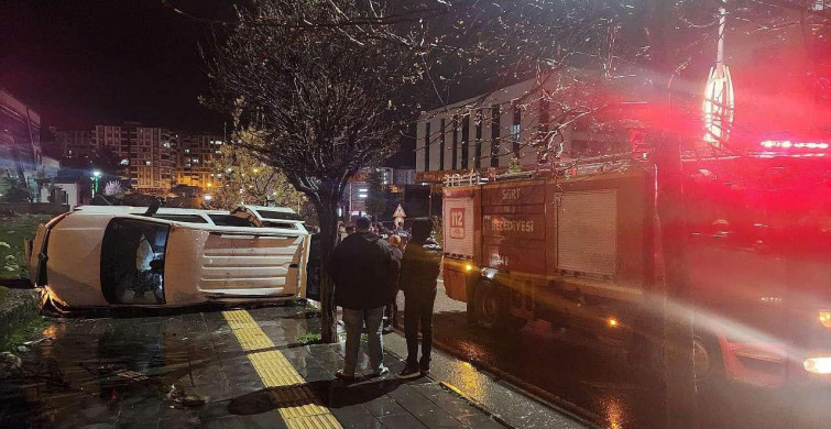 Siirt'te Trafik Kazası: 3 Kişi Yaralandı