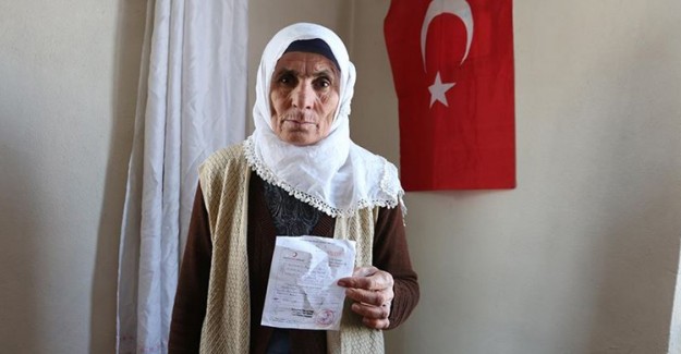 Ayşe Çiftçi Elindeki Son Parayı Depremzedelere Gönderdi