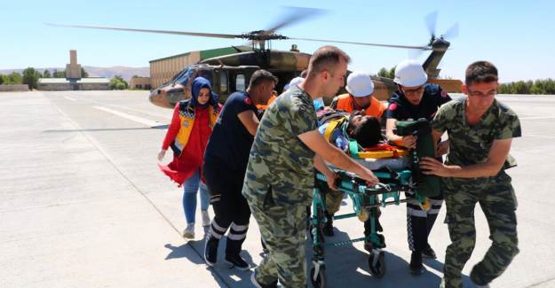 Silahlı Kuvvetler'de Doktor Açığı Yaşanıyor