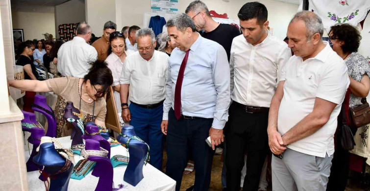 Silifke Halk Eğitimi Merkezi'nde Sergi Açılışı