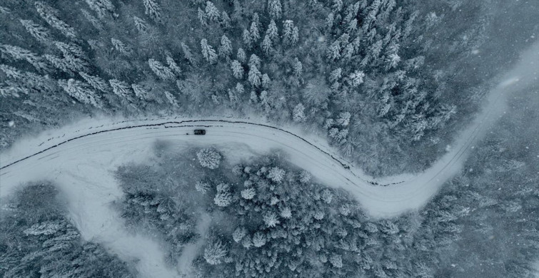 Sinop ve Samsun'da Kar Yağışı Etkili Oluyor