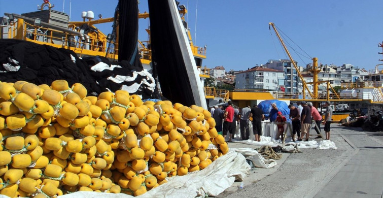 Sinop'ta Balıkçılar Denize Açılıyor