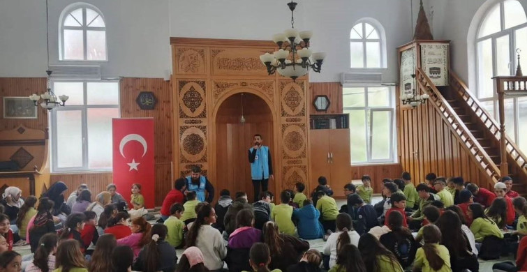 Sinop'ta Camiler Çocuklarla Canlandı