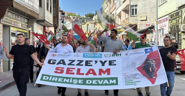Sinop'ta Filistin’e Destek Yürüyüşü Düzenlendi