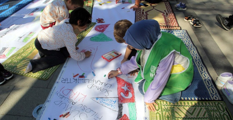Sinop'ta Filistinli Çocuklar İçin Sanat Etkinliği Düzenlendi