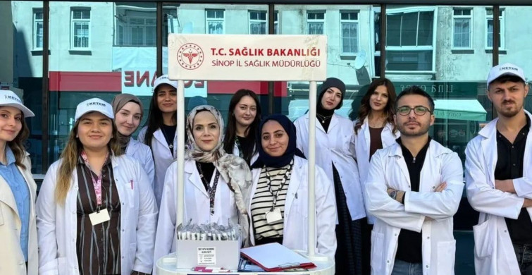 Sinop'ta Hemşire Adaylarından Kanser Farkındalığı Yaratma Çabası