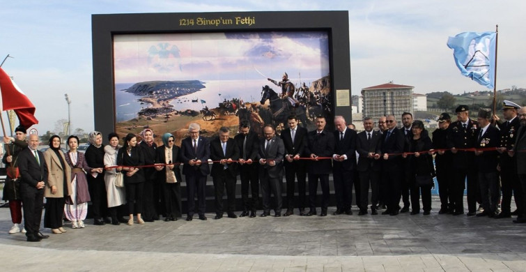 Sinop'un Fethedilişinin 811. Yıl Dönümü Coşkuyla Kutlandı