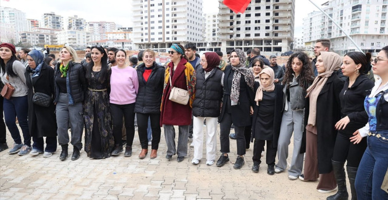 Şırnak ve Mardin'de Nevruz Coşkusu