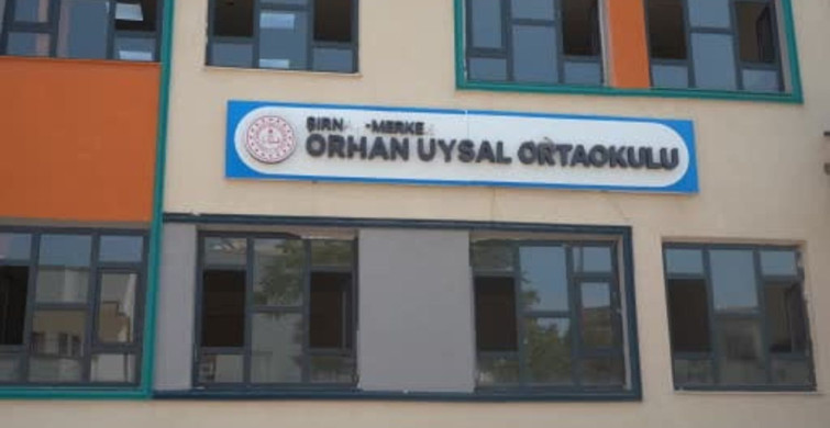 Şırnak’ta 152 bin öğrenci karne heyecanı yaşadı