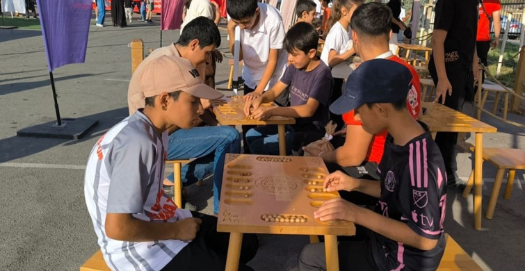 Şırnak'ta Geleneksel Oyunlar Festivali Düzenlendi