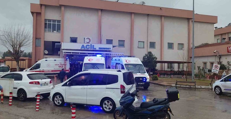 Şırnak'ta Okul Servisi Kaza Geçirdi: 5 Yaralı