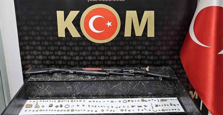 Şırnak'ta Tarihi Eser Operasyonu: 180 Obje Ele Geçirildi