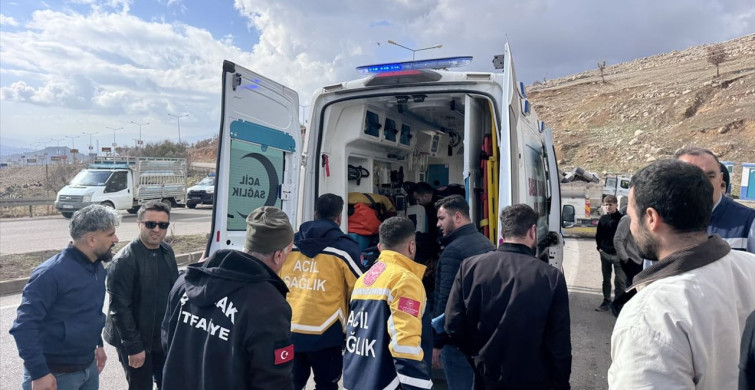 Şırnak'ta Trafik Kazası: Sürücü Ağır Yaralı