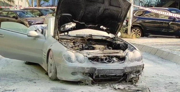 Şişli'de Lüks Otomobil Yangını