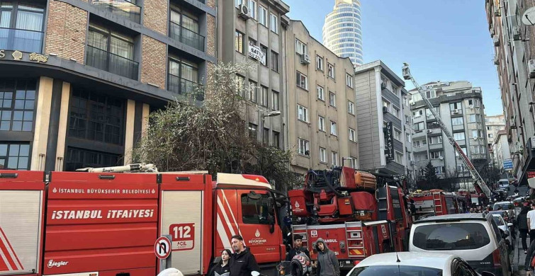 Şişli'de Otelde Yangın Paniği: 6 Kişi Kurtarıldı