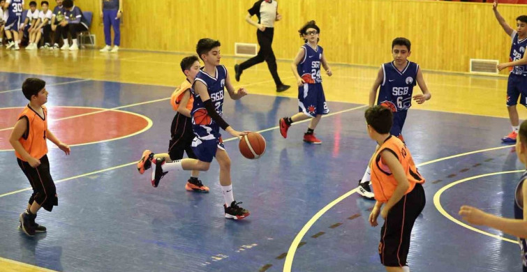 Sivas Gücü Belediyespor'dan 4 kategoride 4 derece