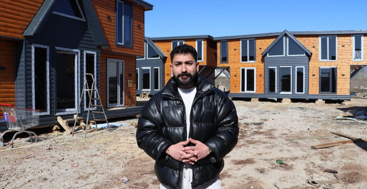 Sivaslı Kardeşler Avrupa'ya Taşınabilir Ahşap Ev İhraç Ediyor