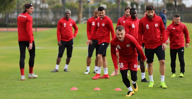 Sivasspor, Alanyaspor Hazırlıklarını Noktaladı!