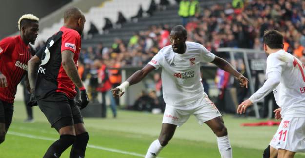 Sivasspor Evinde Gaziantep'i Konuk Ediyor!