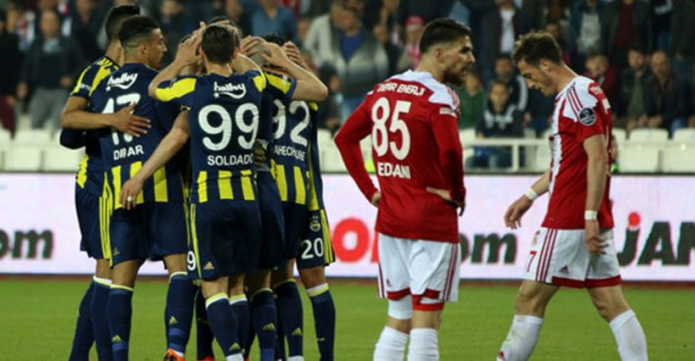 Sivasspor, Medjani ile Yollarını Ayırdı!