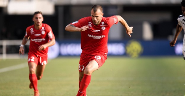 Sivasspor, Petar Skuletic'i Takımına Kattı!
