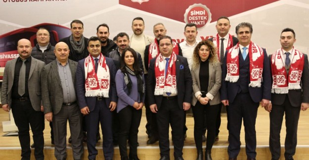 Sivasspor, Yeni Takım Otobüsü İçin 2 Milyon 500 Bin Lira Topladı!
