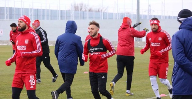 Sivasspor'da 5 Oyuncu Sakat!