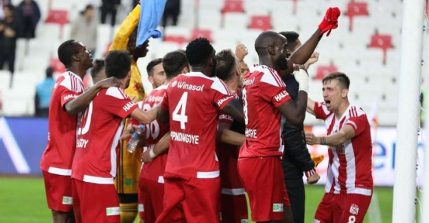 Sivasspor'da Fenerbahçe Maçı Uyarısı