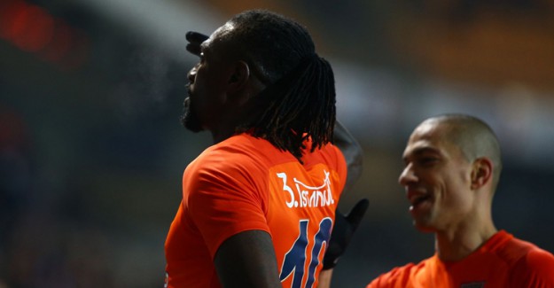 Sivasspor'dan Adebayor Bombası!