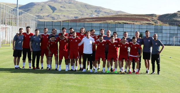 Sivasspor’dan Yeni Sezona Merhaba!