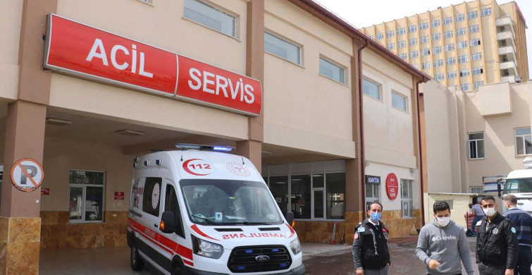 Sivas’ta 5 Öğrenci Yemekten Zehirlenip Hastanelik Oldu
